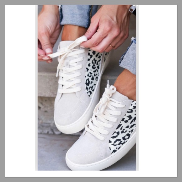 Gray leopard print patchwork sneakers - Picture 2 of 13
